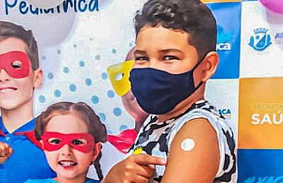 Folia Segura: Arapiraca realiza mutirão de Carnaval para vacinação contra a Covid-19