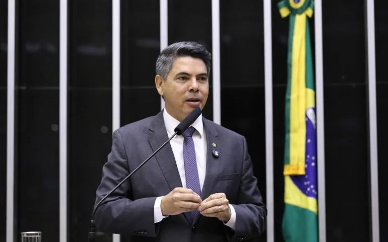 Projeto aumenta as penas para a reincidência nos crimes de roubo e extorsão