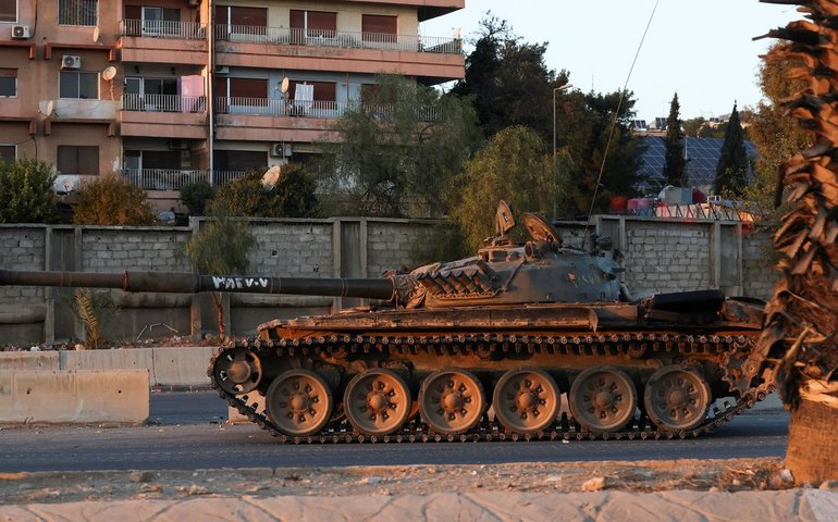 Israel avança sobre território da Síria após queda de Assad