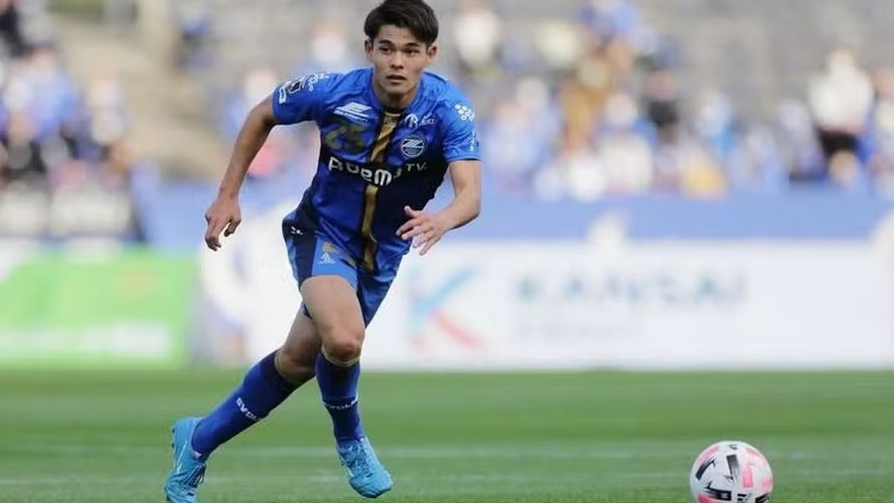 Jogador da seleção japonesa de futebol, Sano é liberado após acusações de agressão sexual