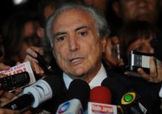 Comissão ouve na terça Temer e presidentes de partidos sobre reforma política