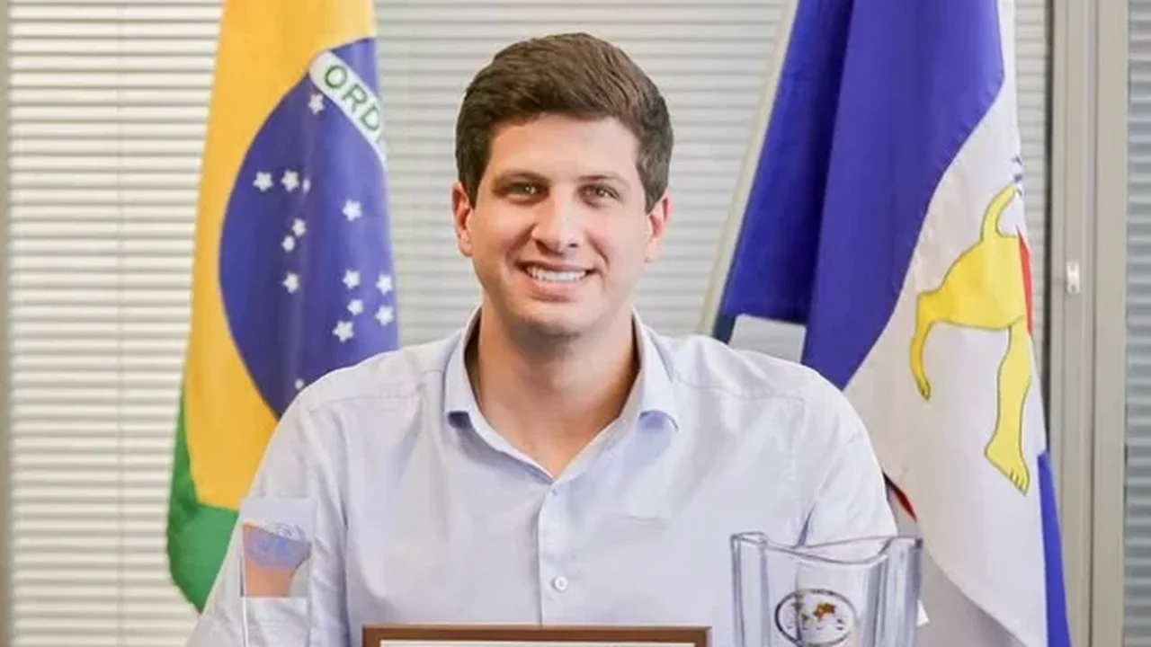 João Campos diz que debate no STF cria 'cortina de fumaça' para a eleição
