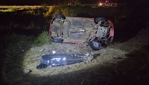 Motorista morre após carro capotar em Nossa Senhora das Dores / Foto: Foto: BPRv/SE