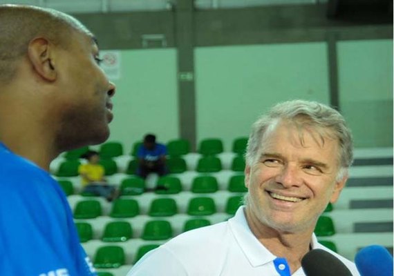 Bernardinho diz ainda estar ‘de luto’ pela saída do comando da Seleção de vôlei