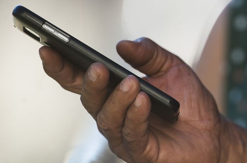 Internet grátis pode derrubar rede móvel na eleição, diz Anatel ao STF