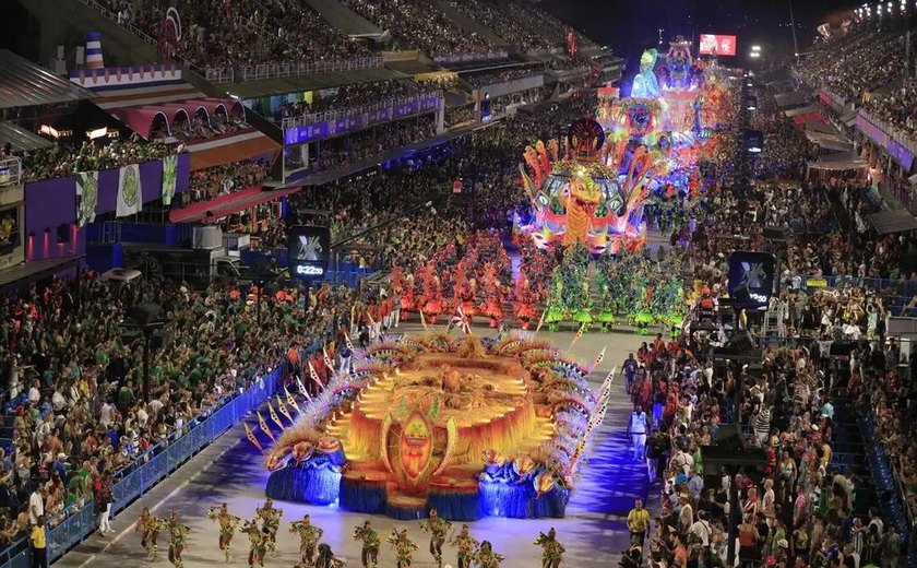 Rio vai ter três dias de desfiles das escolas de samba a partir do próximo carnaval