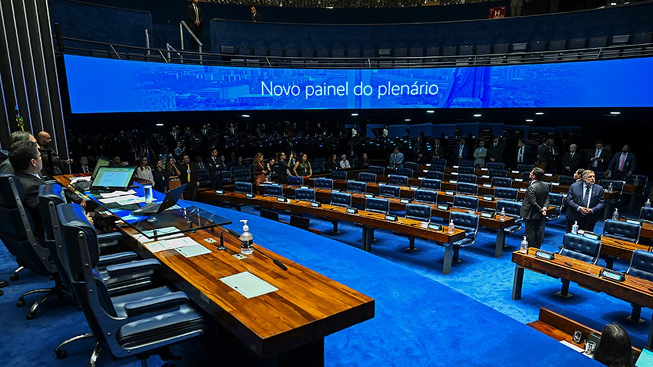 Entenda como funciona o sistema eletrônico das votações no Senado