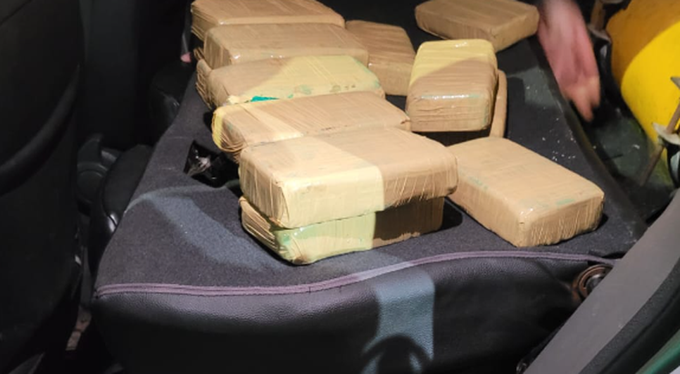 Motorista é preso com 15 quilos de cocaína em Nossa Senhora do Socorro / Foto: Foto: PRF/SE
