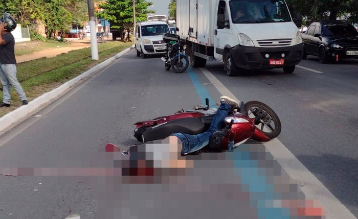 Motociclista faleceu no momento do acidente Motociclista faleceu no momento do acidente