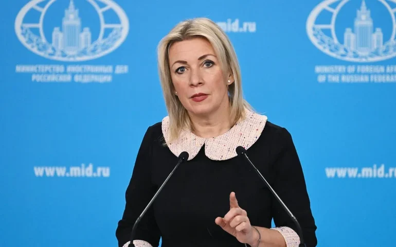 EUA terão que se explicar caso instalem armas no espaço, afirma Zakharova