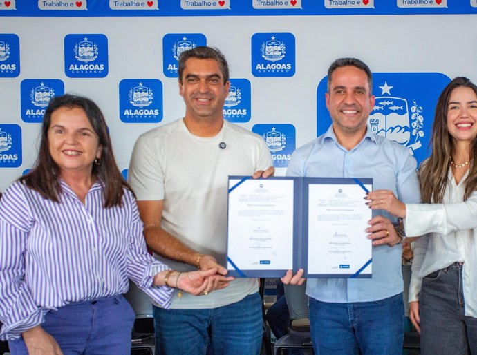 Governador autoriza implantação da sinalização turística de Maragogi e entrega obras do Vida Nova nas Grotas