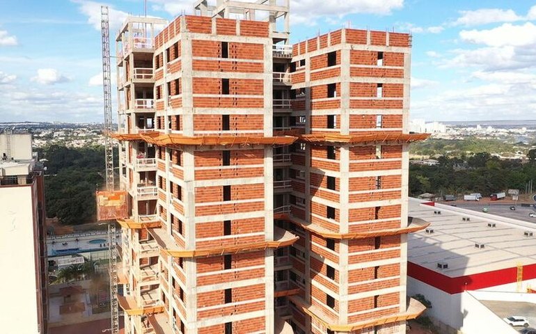 Confiança da construção atinge maior patamar em oito anos