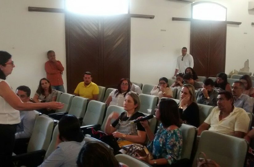 Gestores da Saúde discutem situação do hospital de Santana do Ipanema