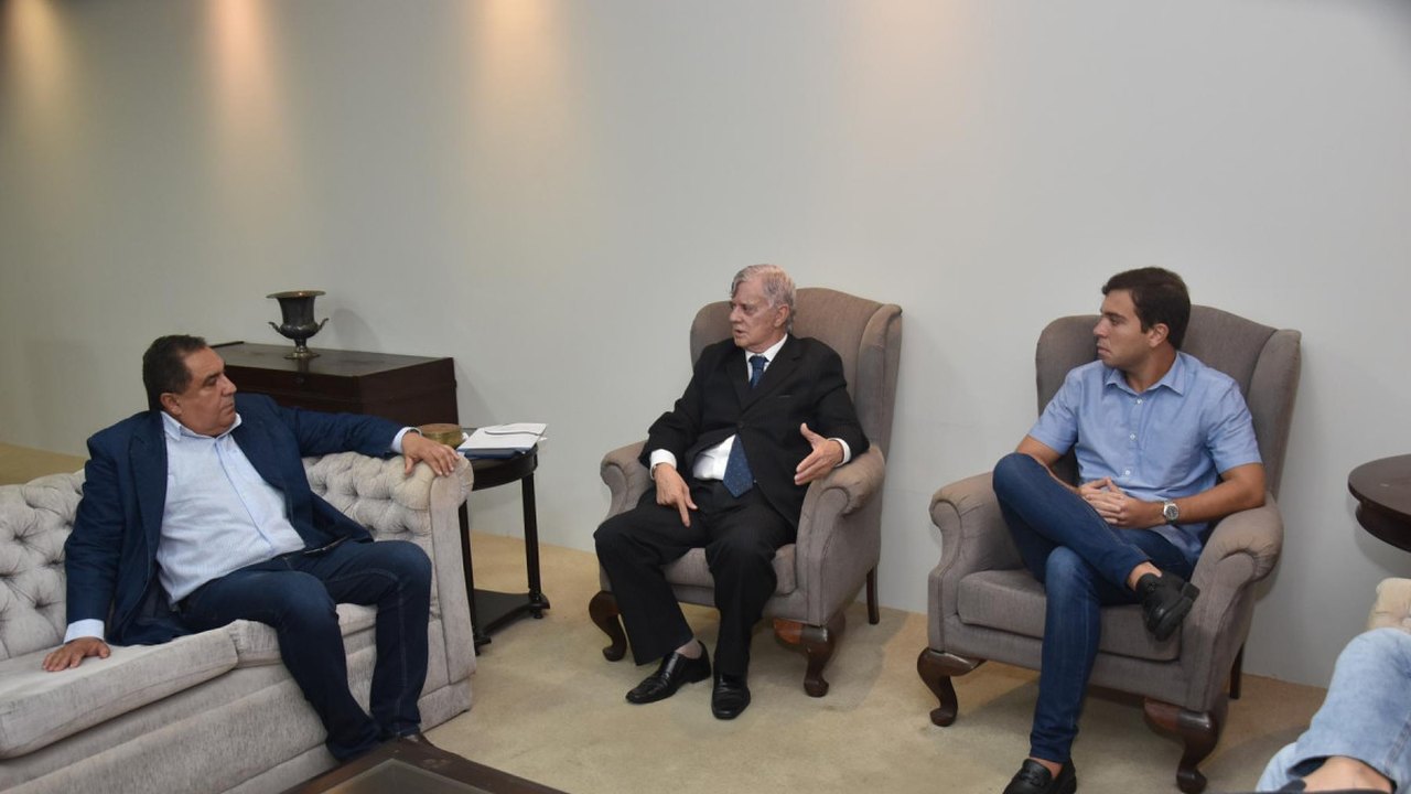 Governador Klever Loureiro garante inclusão de Canapi no Programa Fortalece Alagoas