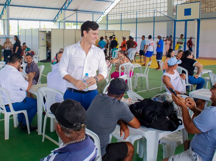 Coruripe celebra o Dia do Gari com torneio, sorteio de brindes mutirão de saúde