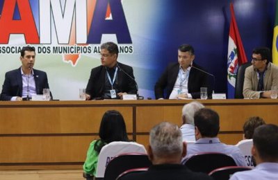 Presidente da AMA pede mais capacitação à Caixa para projetos do PAC