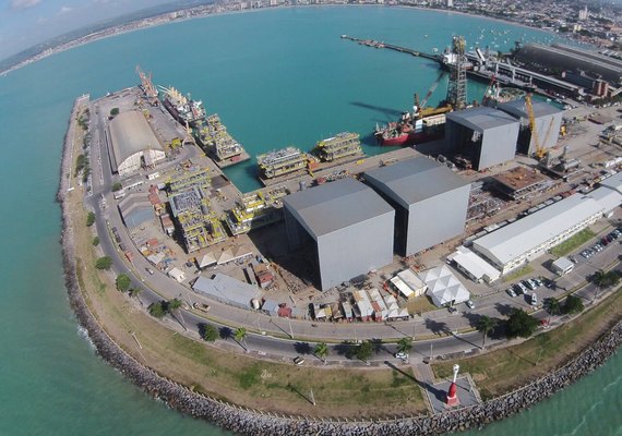 Empresa que quer estocar ácido sulfúrico no Porto de Maceió é alvo de investigação