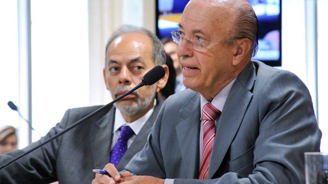 CCJ aprova critério para definição de tráfico de drogas e uso medicinal da maconha
