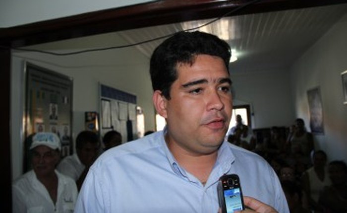 TJ condena ex-prefeito de Japaratinga