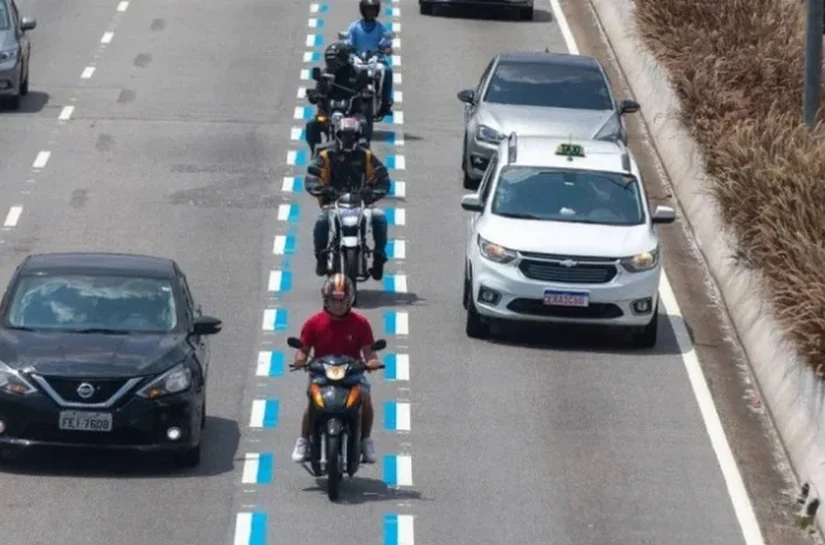 Câmara de Maceió avalia criação de motofaixas para motocicletas