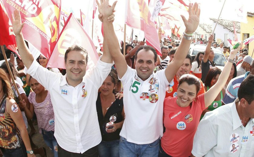 Eleições: Caravana de Renan Filho visita Alto Sertão