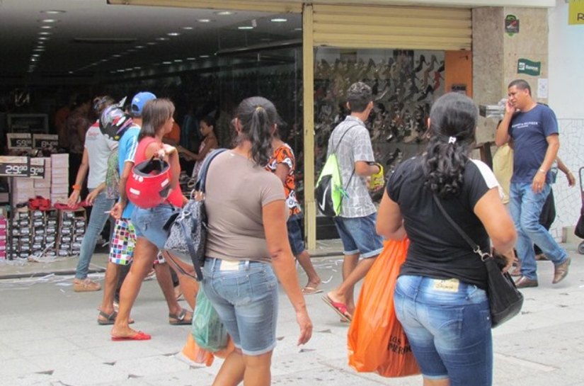 Dia dos Pais: 54,2% dos consumidores maceioenses irão presentear