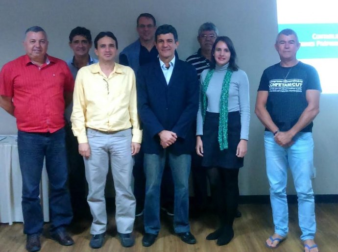 Contadora e conselheiros do Iprev participam de qualificação