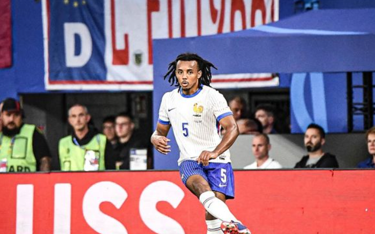 Eleições na França: jogador da seleção pede que população contenha ascensão da extrema-direita