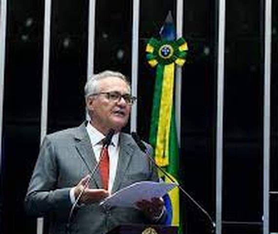 Pesquisa aponta liderança de Renan Calheiros e disputa acirrada entre Alfredo Gaspar e Arthur Lira ao Senado