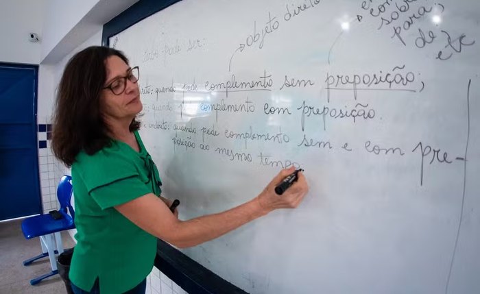 Professores da rede estadual em Alagoas recebem segunda parcela dos precatórios do Fundef