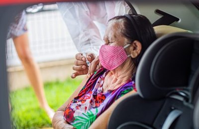Combate à Covid: Arapiraca inicia aplicação da 2ª dose de reforço da vacina para idosos com 60 anos ou mais