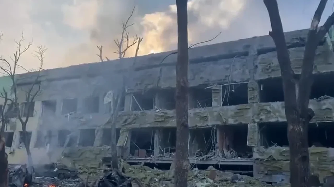 UE/Kallas defende 'intensificar apoio militar' à Ucrânia após novos bombardeios russos