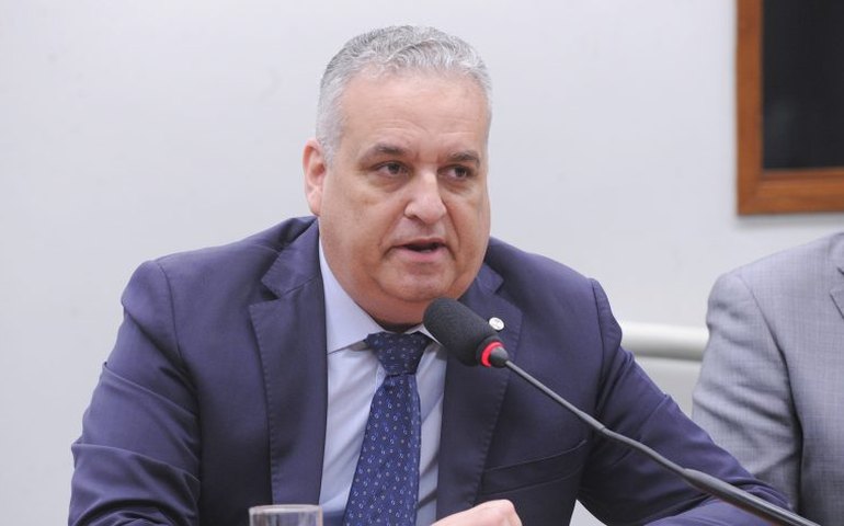 Projeto propõe revogação de regra que limita ações por improbidade administrativa