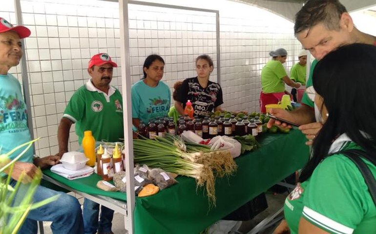 Feira Sustentável leva alimento seguro à mesa do maceioense