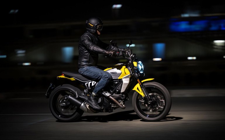 Ducati revela no Brasil a nova geração da Scrambler