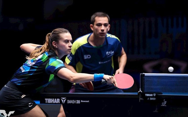 Calderano e Bruna Takahashi vão às quartas das duplas mistas na Suécia