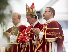 Grupo tradicionalista diz que excomunhões do Vaticano foram 'injustas'