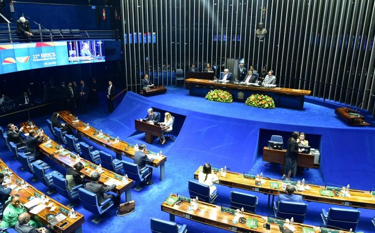 PP e União Brasil vão reunir bancadas para fechar questão contra medidas do IOF