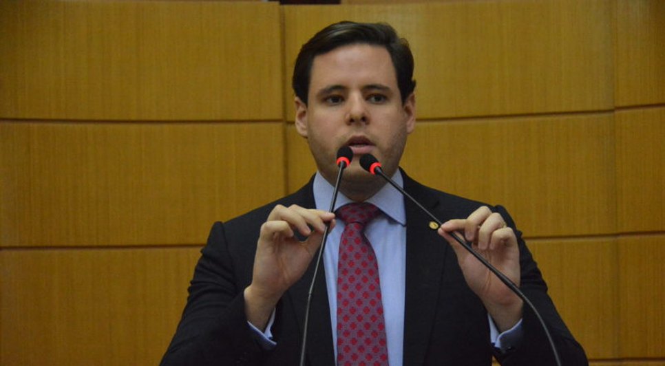 RODRIGO VALADARES / Foto: Jadilson Simões