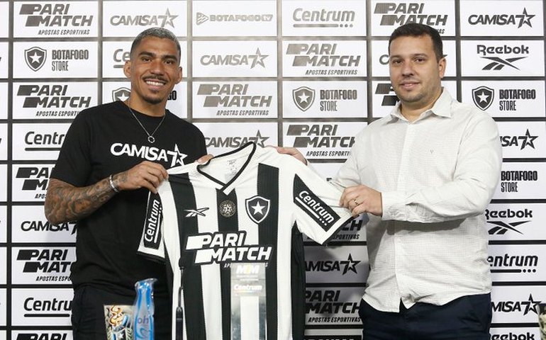 Botafogo apresenta Allan como reforço para o Brasileiro: 'Sempre fui torcedor'