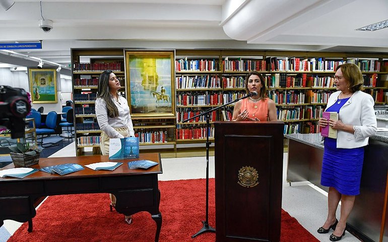 Procuradoria da Mulher e lojistas lançam manifesto 'Mulheres que Constroem o Varejo'