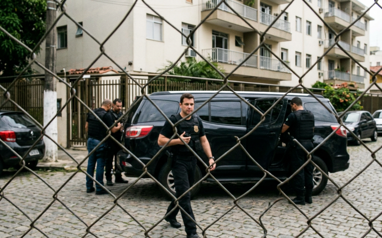 Ministro André Mendonça aponta atos de intimidação de Daniel Vorcaro; PF classifica banqueiro como 'profissional do crime'