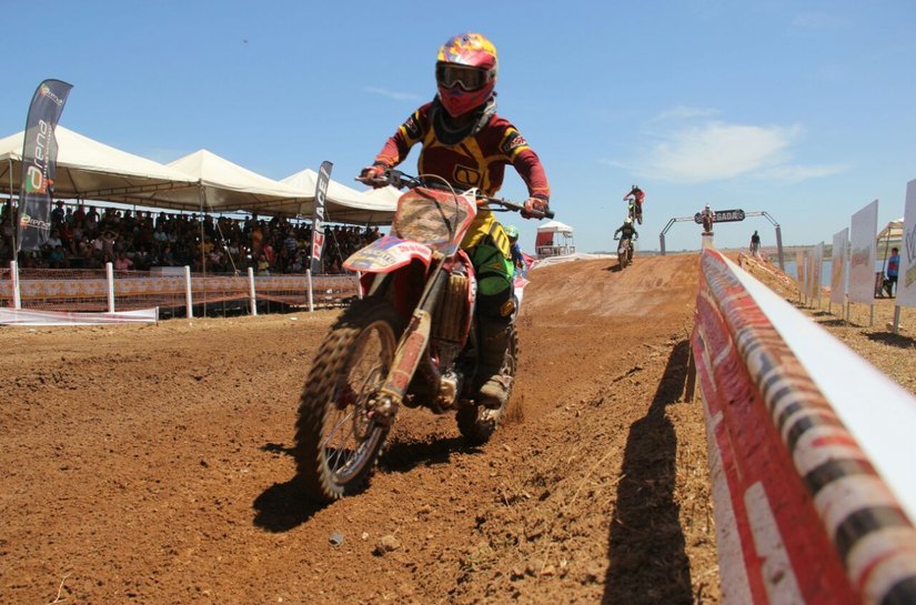 Viva Motocross é eleito por site o melhor evento de motocross do Nordeste