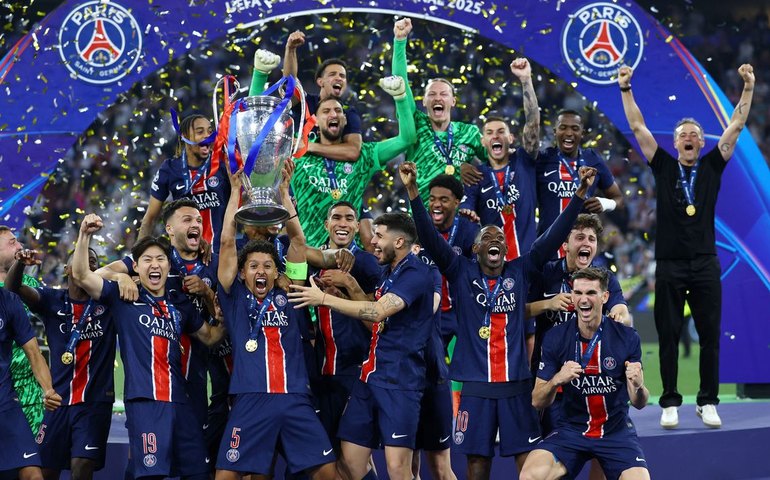 Volta por cima e título inédito: PSG é o novo dono do futebol europeu