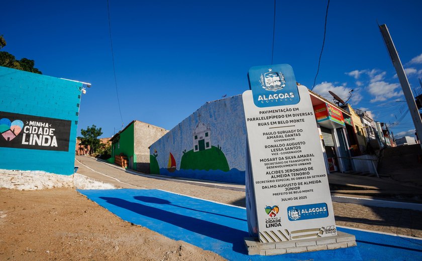 Governador entrega ruas pavimentadas e inicia construção de cisternas em Belo Monte