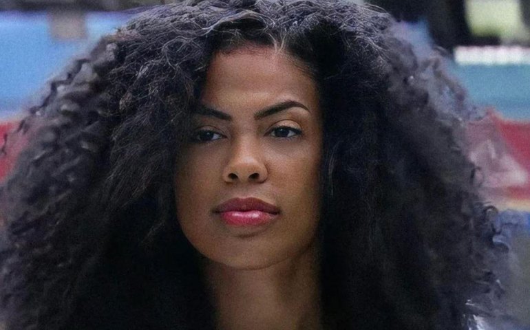 Polidactilia: Condição de Marvvila, do BBB, não está associada a riscos