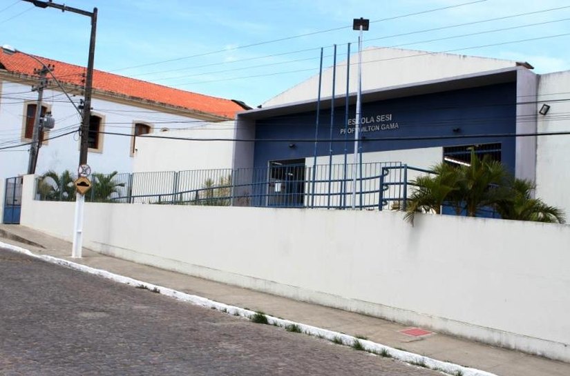 Prefeitura e Fiea firmam convênio para uso da Escola do Sesi em Marechal