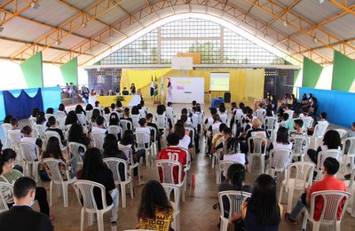Procurador-geral de Justiça conversa para alunos da rede municipal de Coruripe