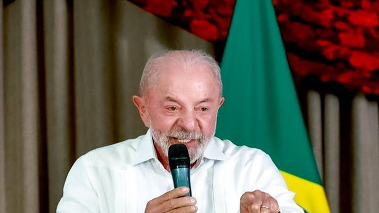 Lula será mais exigente quanto ao apoio do Centrão em seu 4º mandato, diz mídia