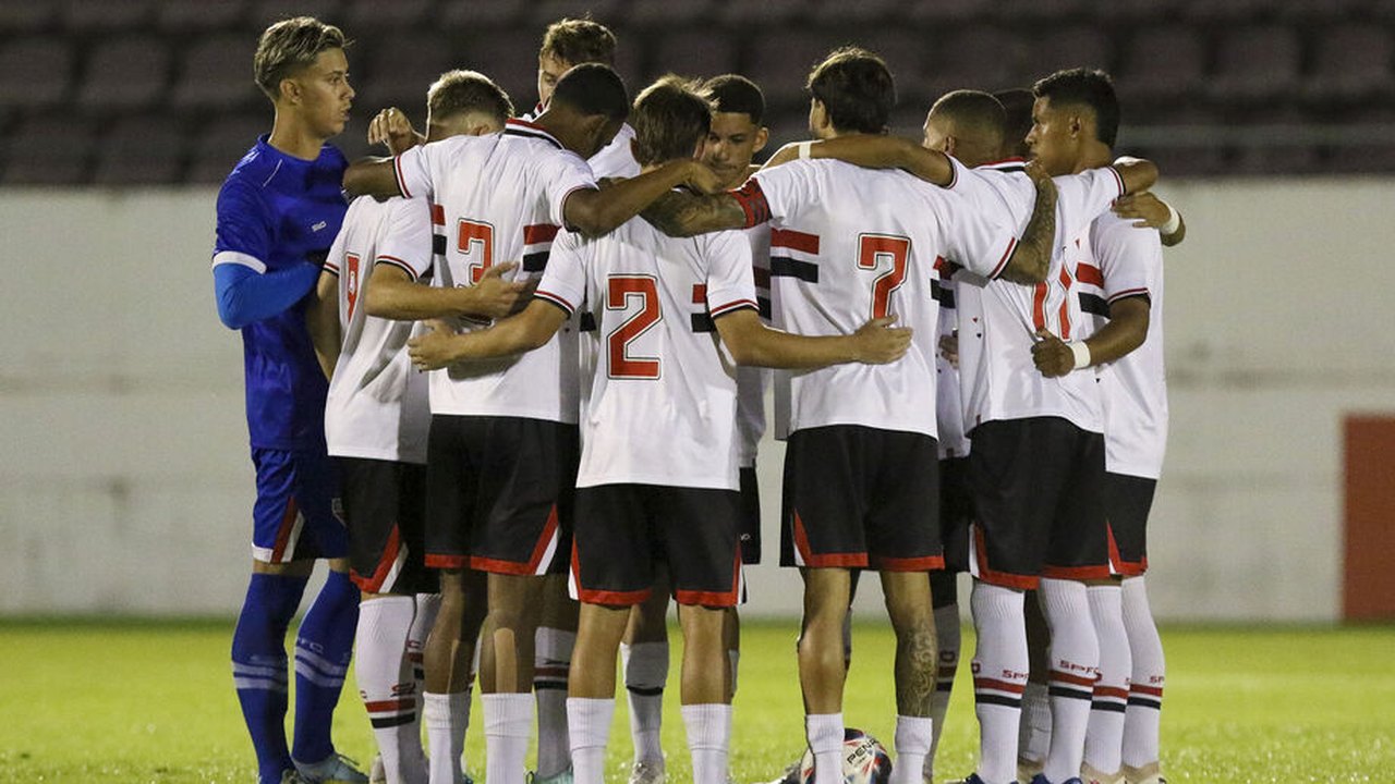 São Paulo leva virada do Novorizontino e dá adeus ao sonho do penta na Copinha